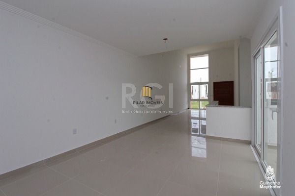 Casa para Venda - 196m², 3 dormitórios, sendo 1 suites, 2 vagas - Lagos De Nova Ipanema