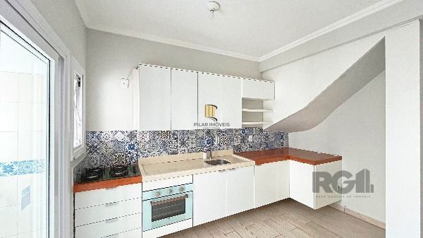 Casa para Venda - 166.54m², 3 dormitórios, sendo 3 suites, 2 vagas - Hípica