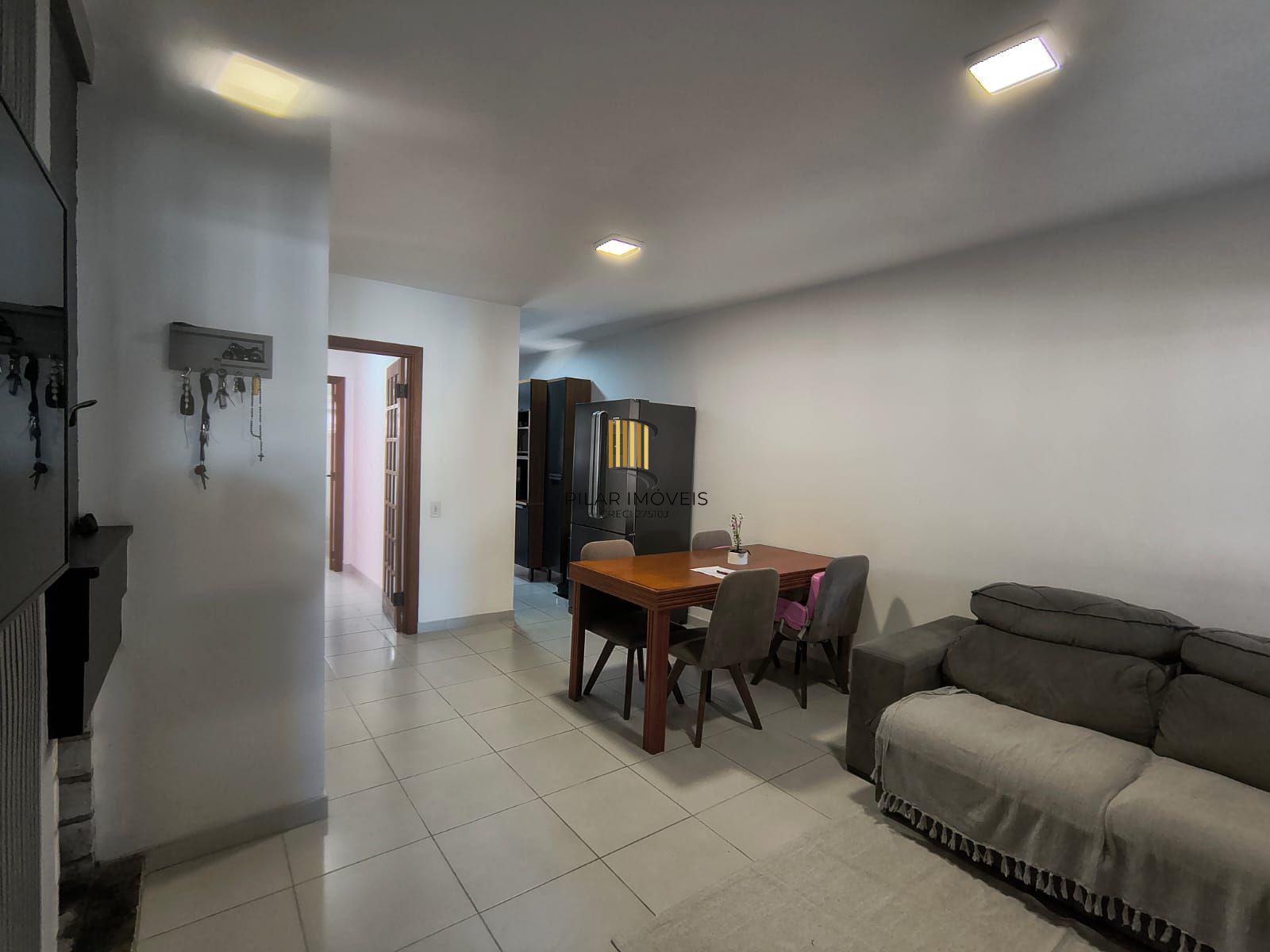 Casa terrea de 3 dormitorios sendo uma suite no bairro Hipica