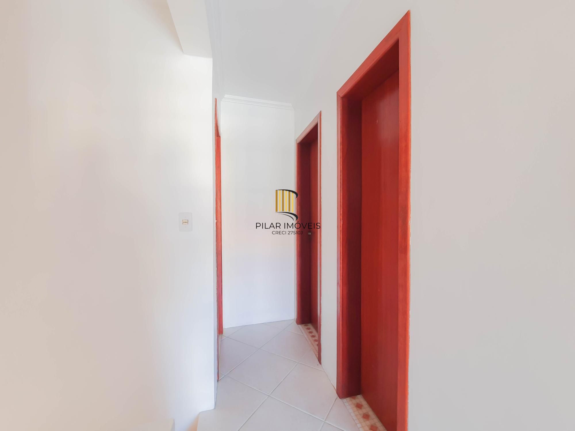 Casa de Condomínio 3 dormitórios no bairro Hípica
