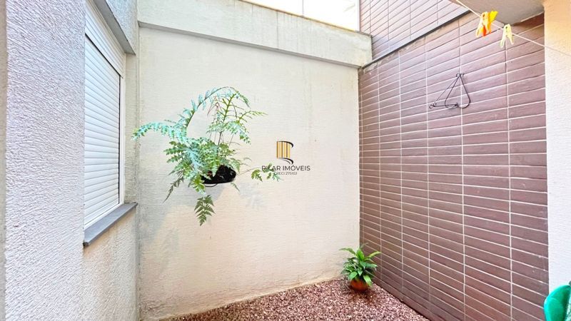 Casa de Condomínio 4 dormitórios no bairro Praia de Belas