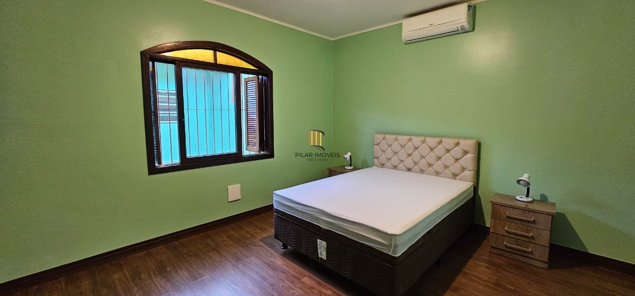 Excelente casa térrea zona sul de Porto Alegre, com 191m² - totalmente reformada