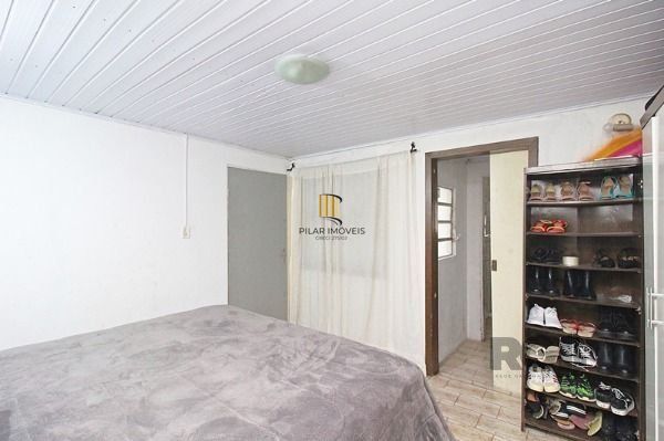 Casa em Porto Alegre, no bairro Cavalhada, com 4 dormitório(s), e 4 banheiros, à venda.