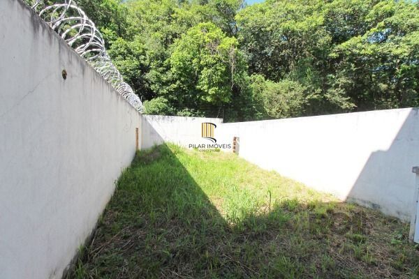 Sobrado para Venda - 100m², 3 dormitórios, sendo 3 suites, 2 vagas - Portal Do Guarujá