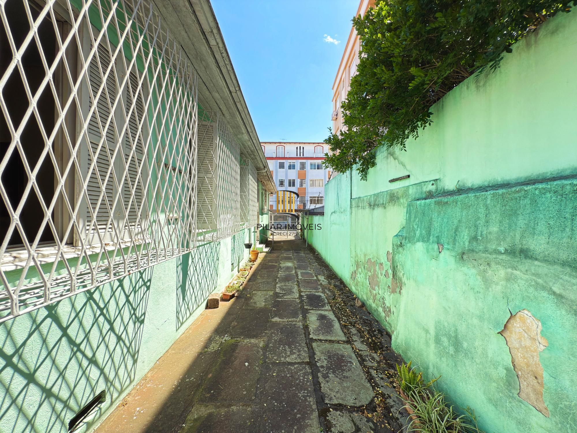 casa térrea 03 dormitórios - 128m² no Partenon