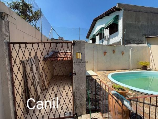 Casa 3 dormitórios no bairro Camaquã