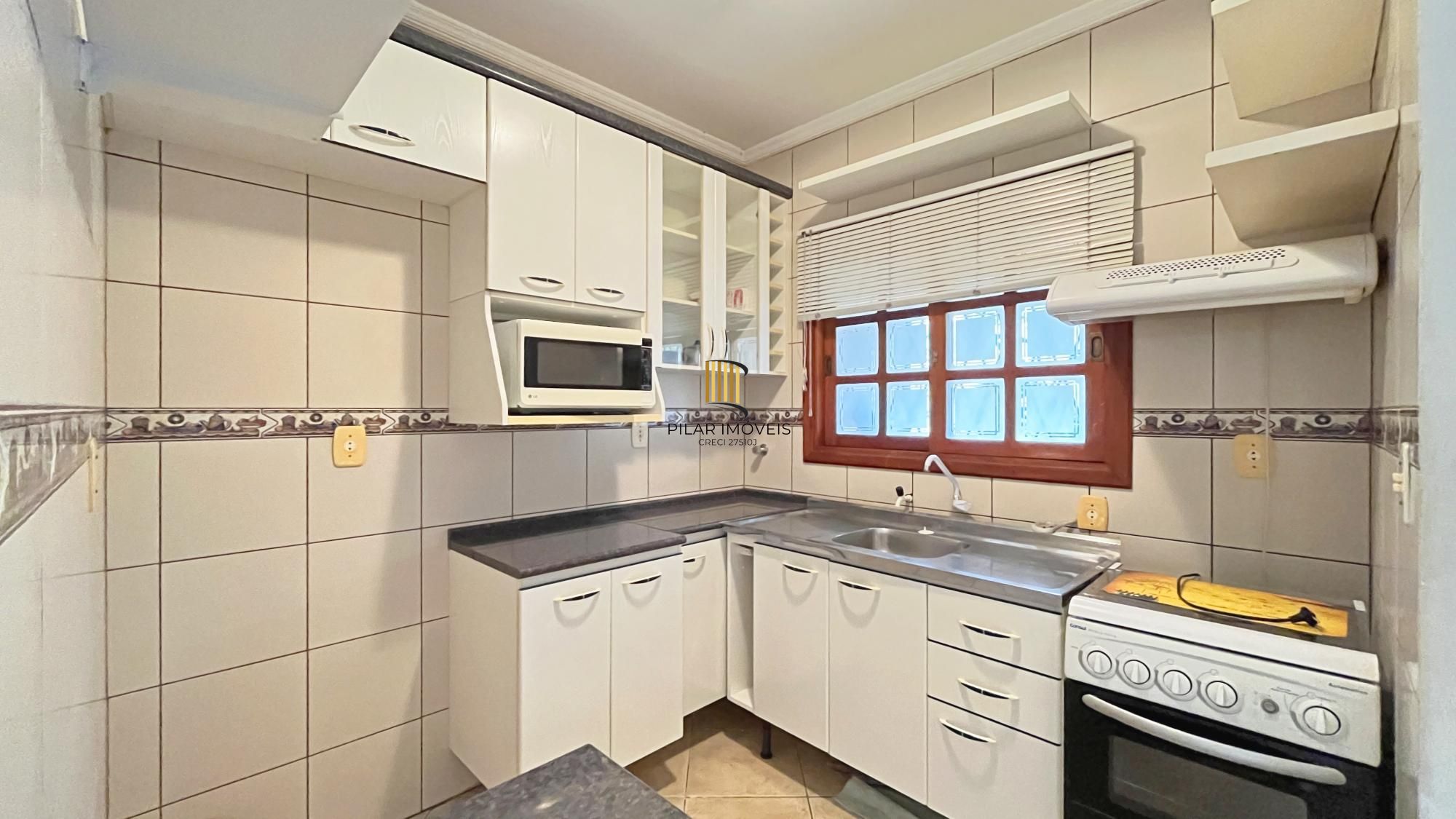 Casa Condominio para Venda - 96m², 3 dormitórios, sendo 1 suites, 2 vagas - Hípica