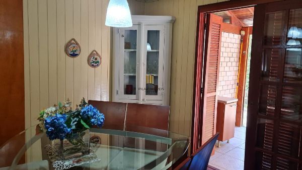 Casa para Venda - 120m², 2 dormitórios, 2 vagas - Cavalhada