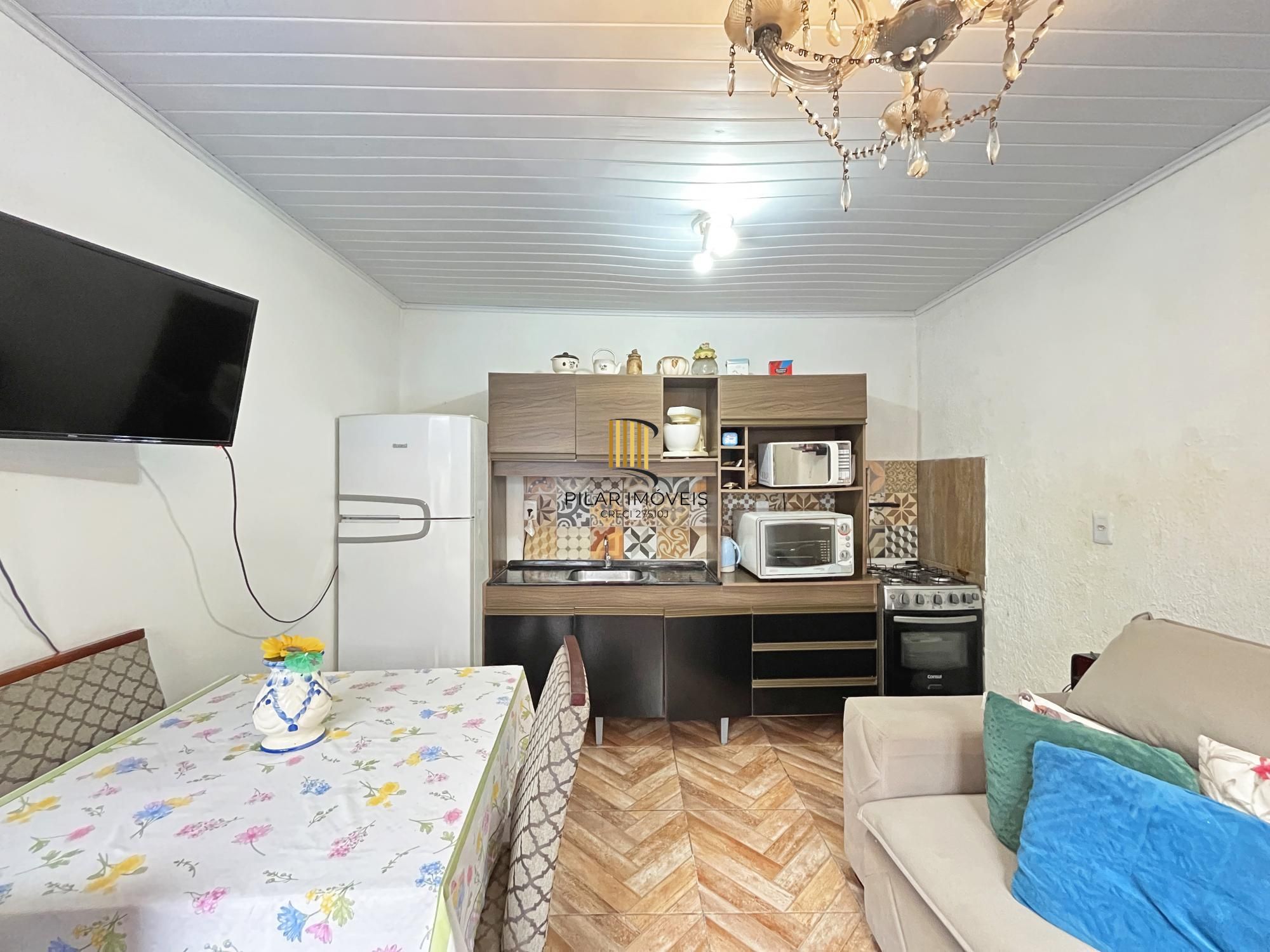 Casa 4 dormitórios no bairro Hípica