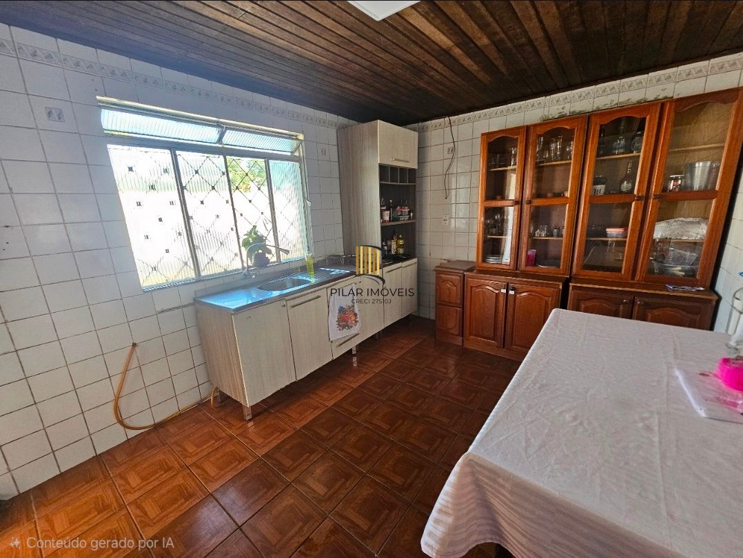 Casa 3 dormitórios em alvenaria em terreno 10x30 próximo ao Zaffari Hípica !