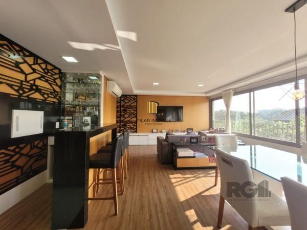 Apartamento em Porto Alegre, no bairro Cavalhada, com 3 dormitório(s), e 3 banheiros, à venda.
