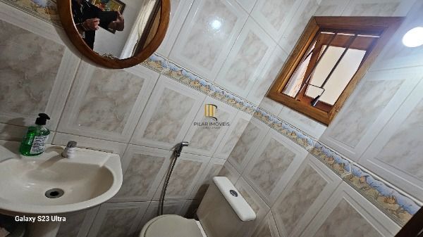 Casa 2 dormitórios no bairro Hípica