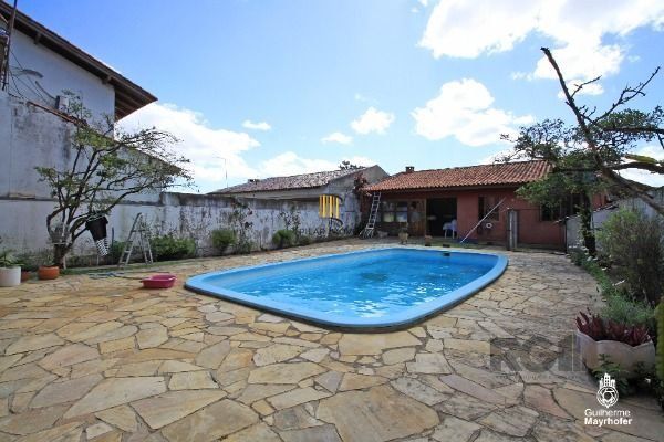 Casa para Venda - 365m², 3 dormitórios, sendo 1 suites, 4 vagas - Ipanema