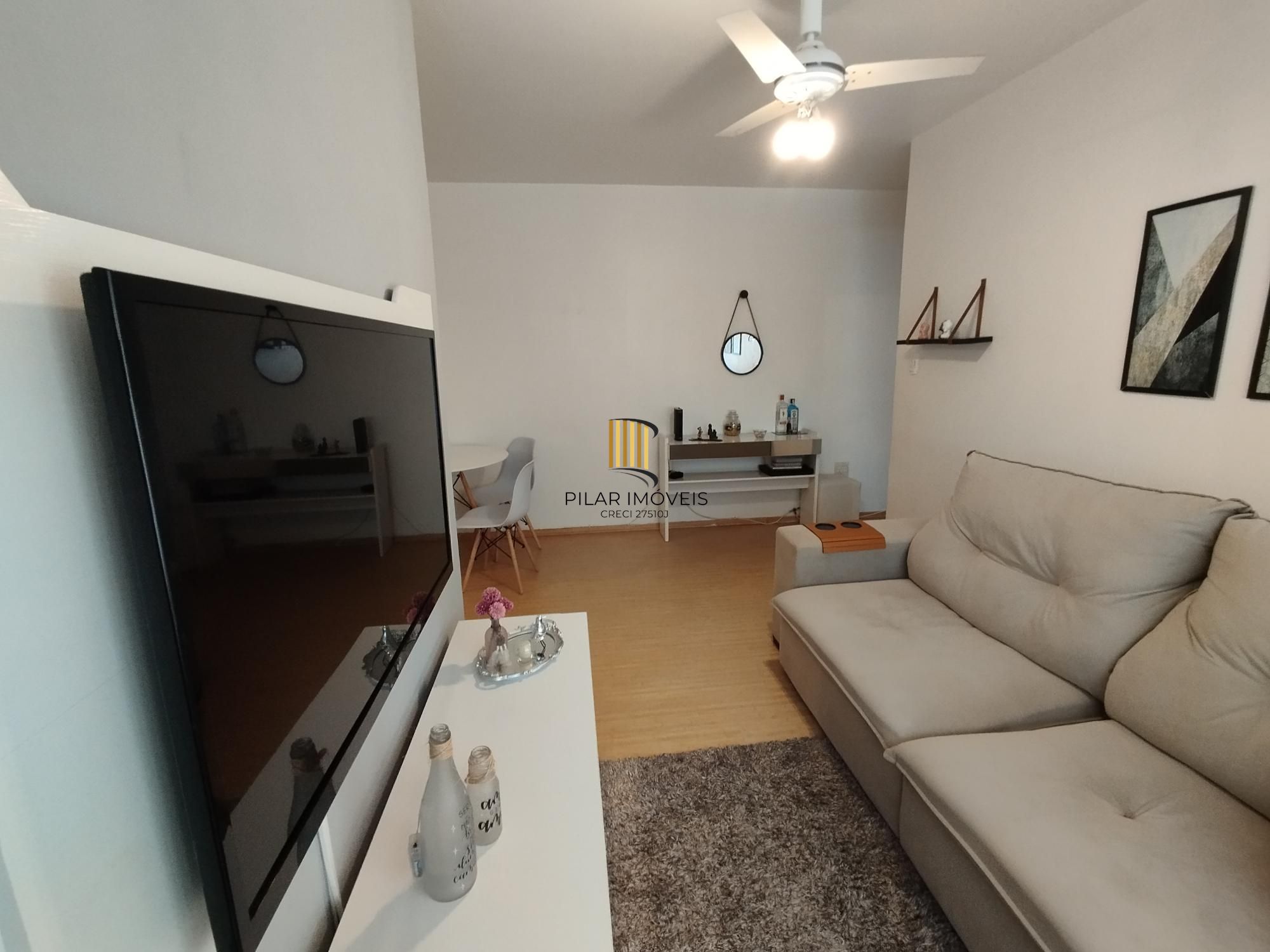 Apartamento 2 dormitórios no bairro Cristal