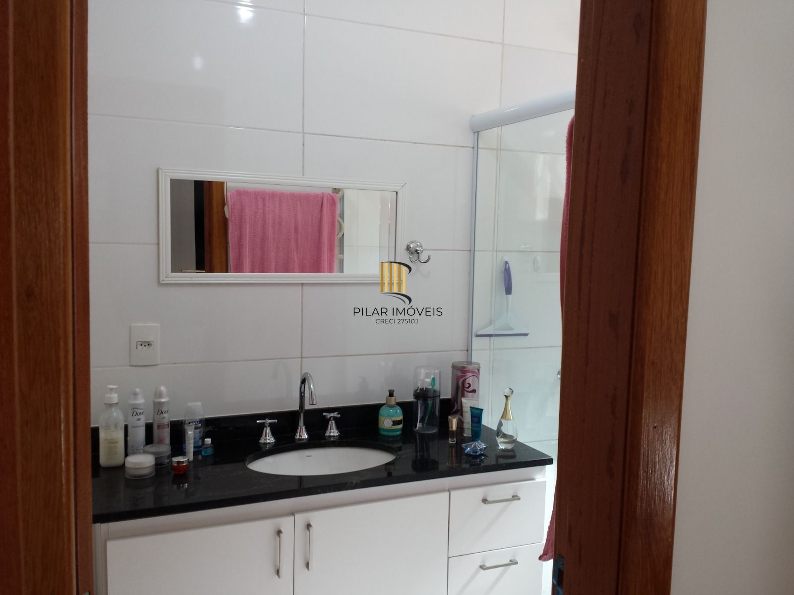 Casa de Condomínio 3 dormitórios no bairro Ipanema