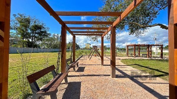 Casa Condominio em Porto Alegre, no bairro Hípica, com 3 dormitório(s), e 3 banheiros, à venda.