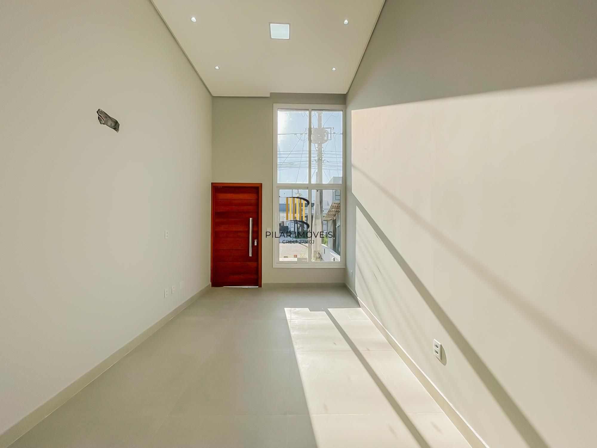 Residência com 3 dormitórios em excelente localização no bairro Hípica