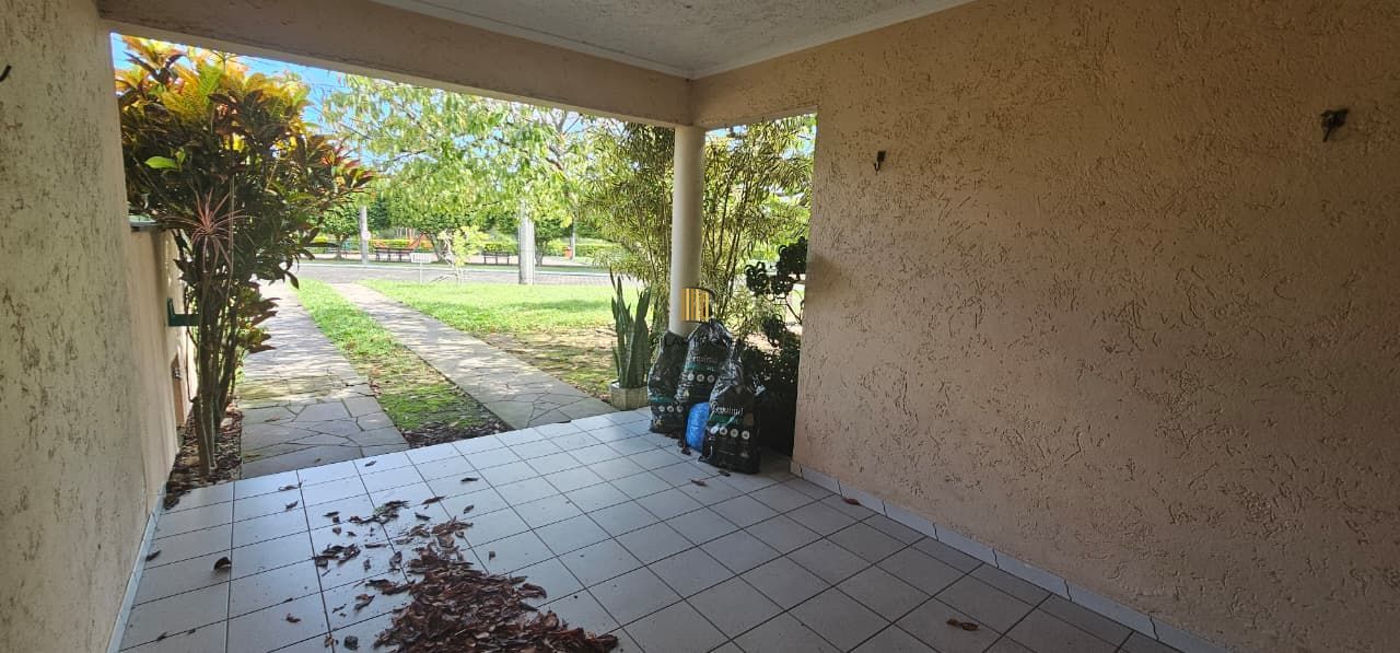 Sobrado Condomínio Fechado bairro Guaruja- 3 dormitórios