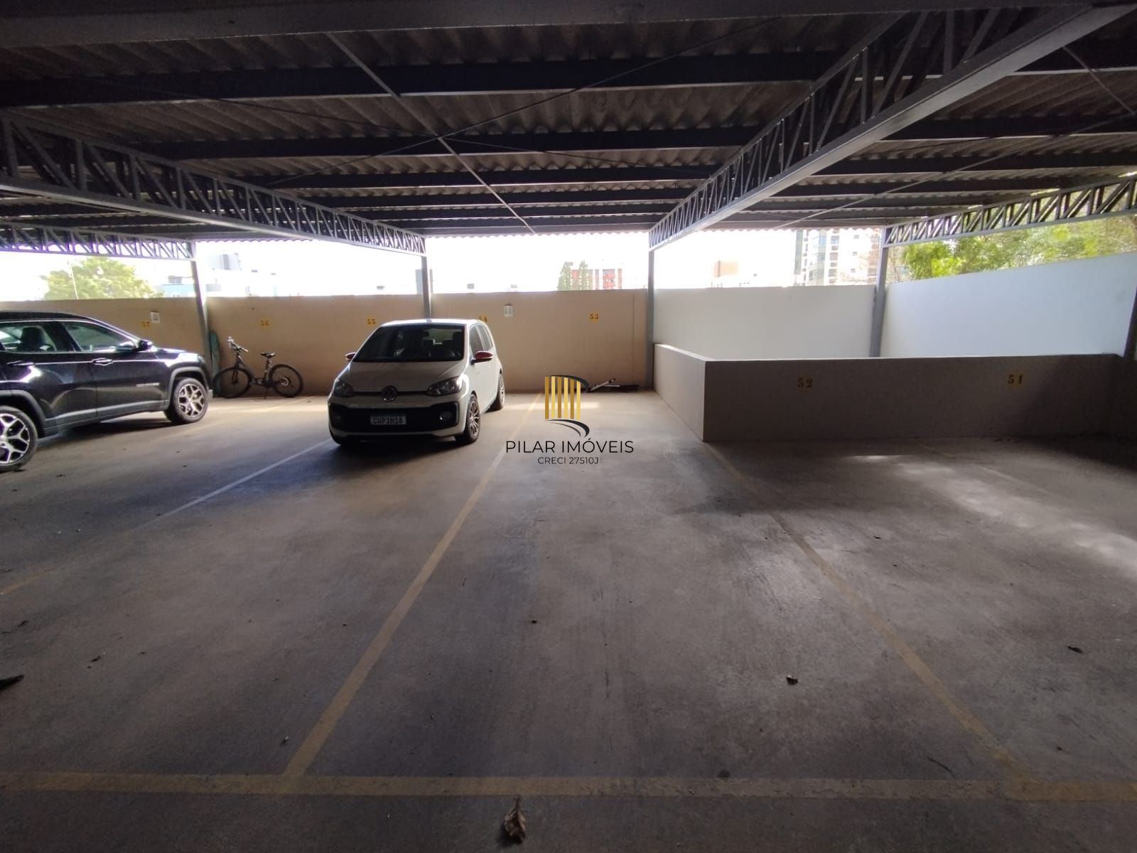 Apartamento com 3 dormitórios á venda no Bairro Tristeza.