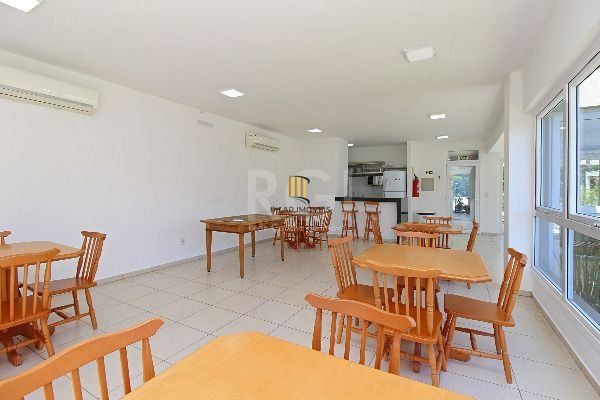 Casa Condominio em Porto Alegre, no bairro Aberta Dos Morros, com 3 dormitório(s), e 3 banheiros, à venda.