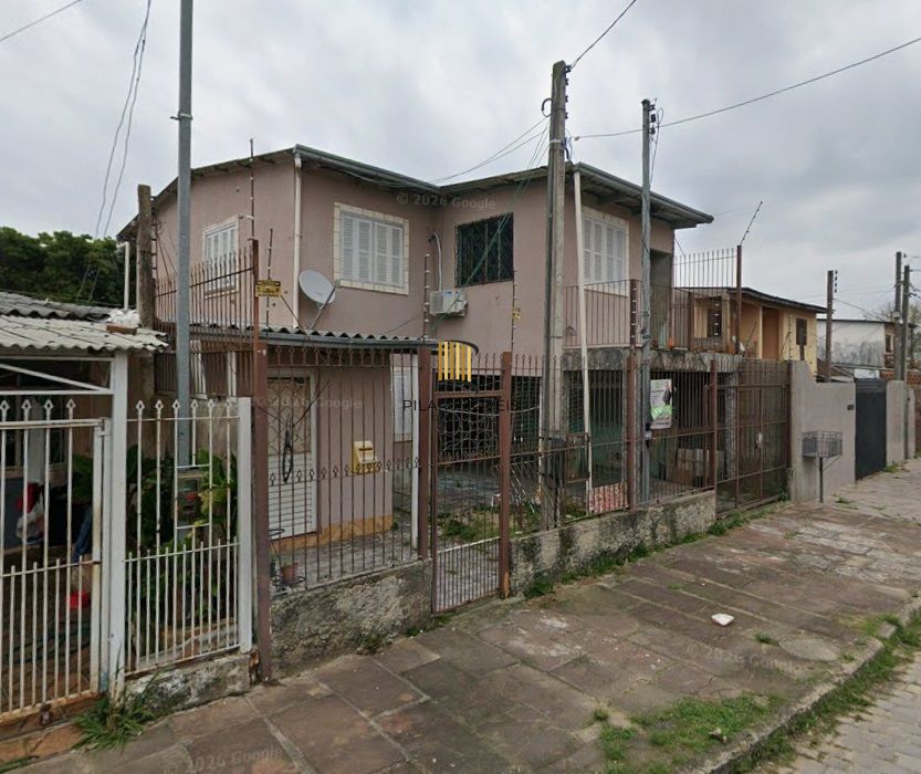 Casa 3 dormitórios no bairro Restinga