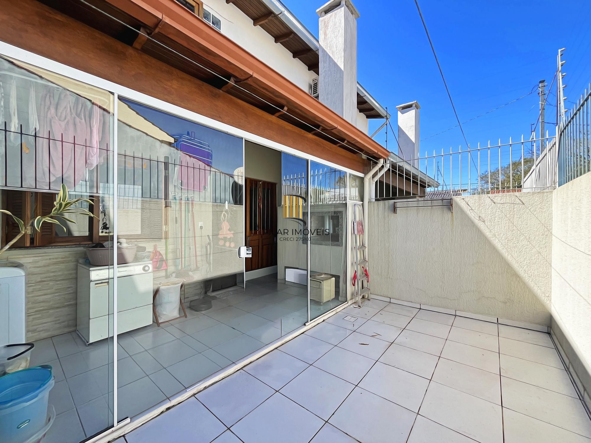 Casa  3 dormitórios, sendo 2 suites no Residencial Hipica Boulevard - zona sul de Porto Alegre.