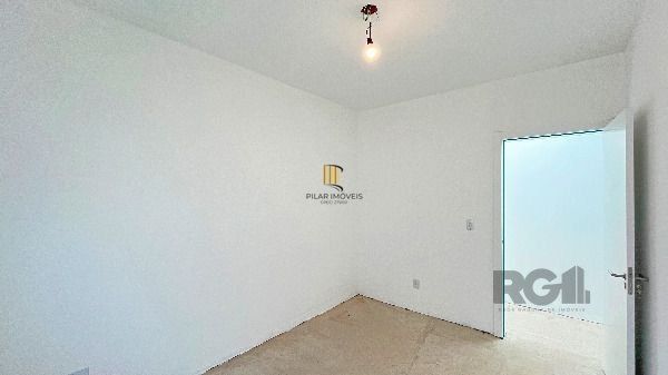 Casa Condominio em Porto Alegre, no bairro Hípica, com 3 dormitório(s), e 3 banheiros, à venda.