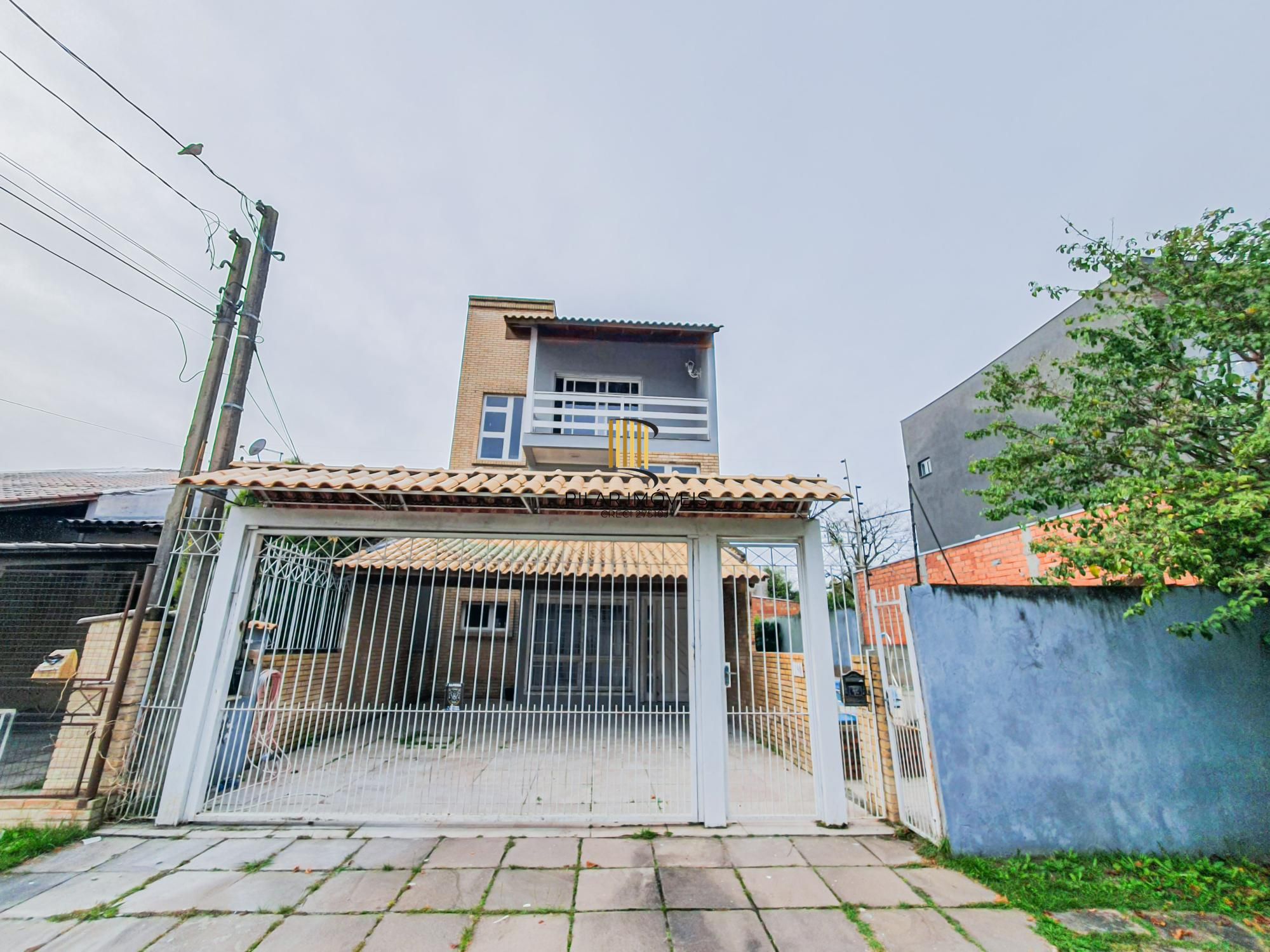 Casa com piscina para Venda - 189.91m², 3 dormitórios, sendo 1 suítes, 2 vagas - Hípica - Pilar Imóveis