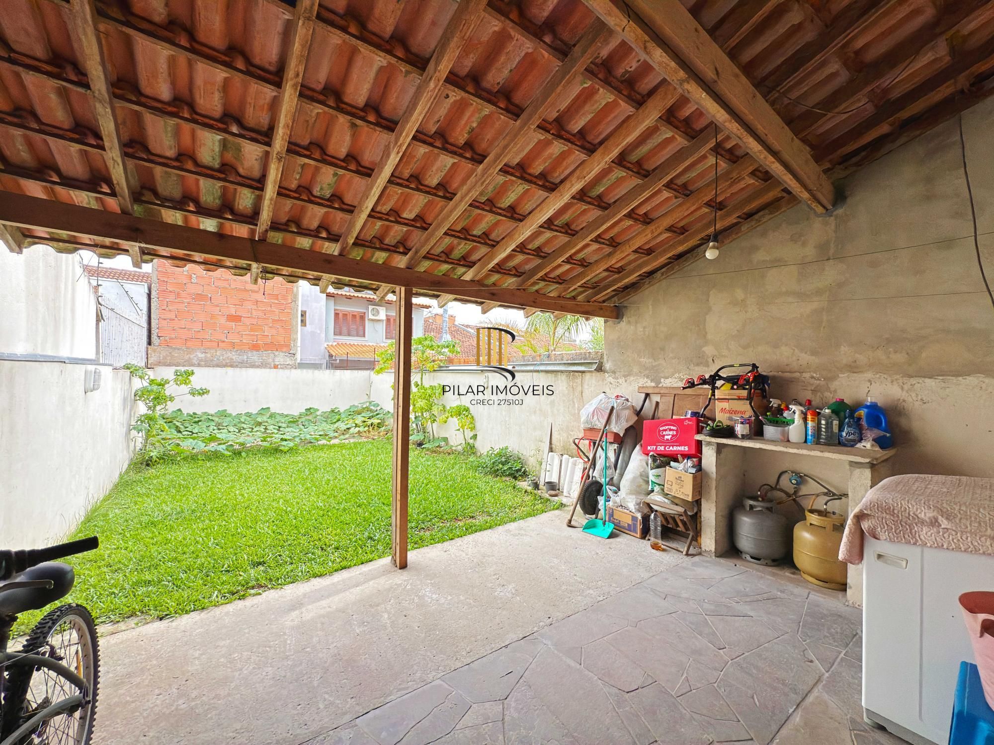 Sobrado 2 dormitórios no bairro Aberta dos Morros