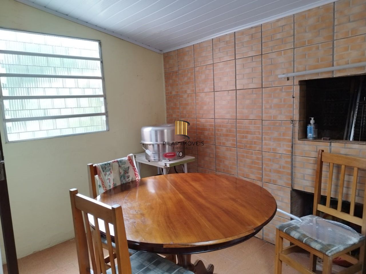Casa 3 dormitórios no bairro Glória