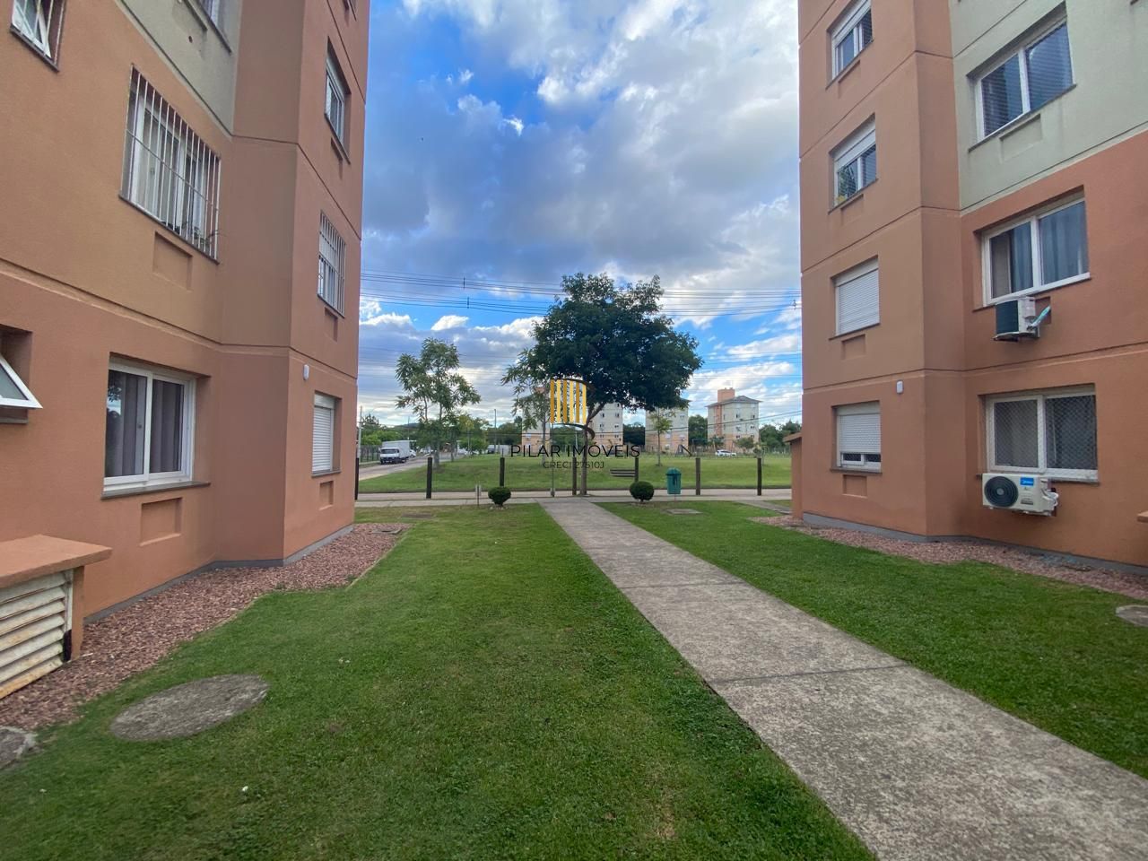 Apartamento 2 dormitórios no bairro Restinga