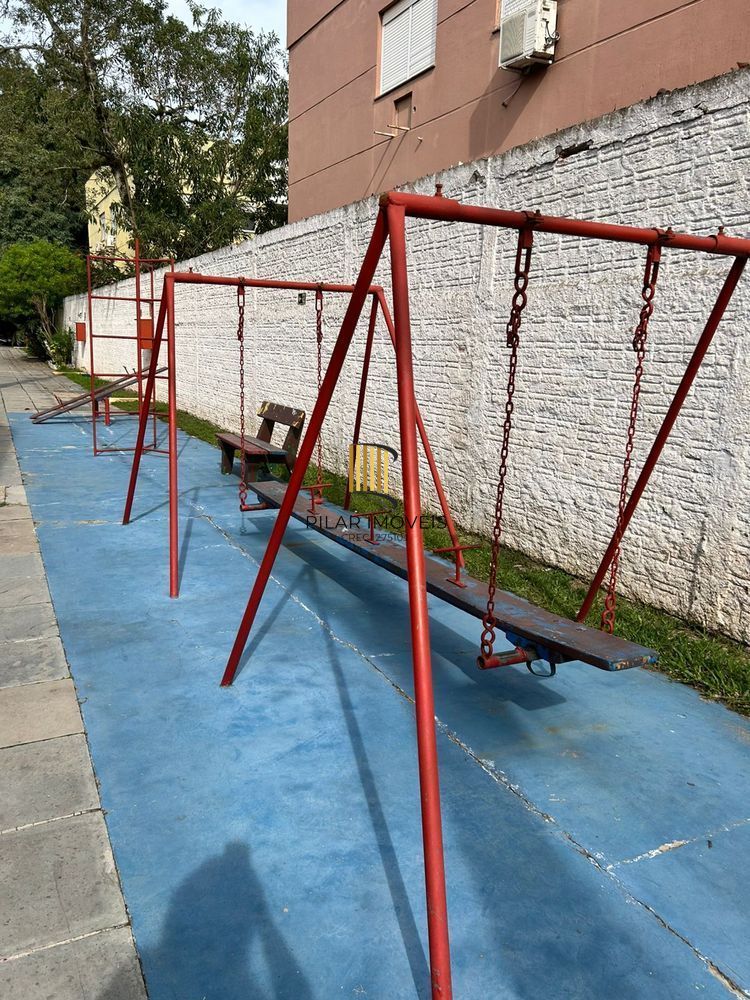 Casa de Condomínio 1 dormitório no bairro Guarujá