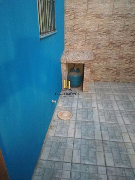 Casa para Venda - 80.24m², 2 dormitórios, 1 vaga - Restinga