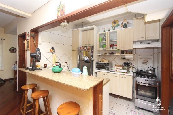 Casa para Venda - 200m², 4 dormitórios, sendo 1 suites, 3 vagas - Ipanema