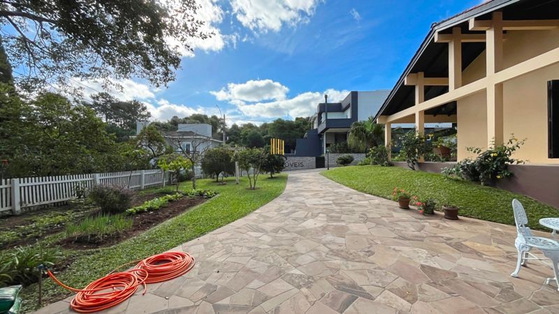 Altos do lago- 455 m² de área privativa, 3 d, 3 vagas , piscina , Linda e ampla casa em condomínio.
