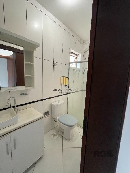 Casa 6 dormitórios no bairro Cristal