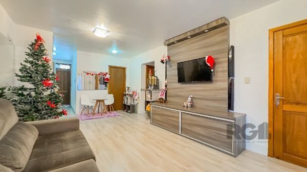 Casa 3 dormitórios no bairro Hípica