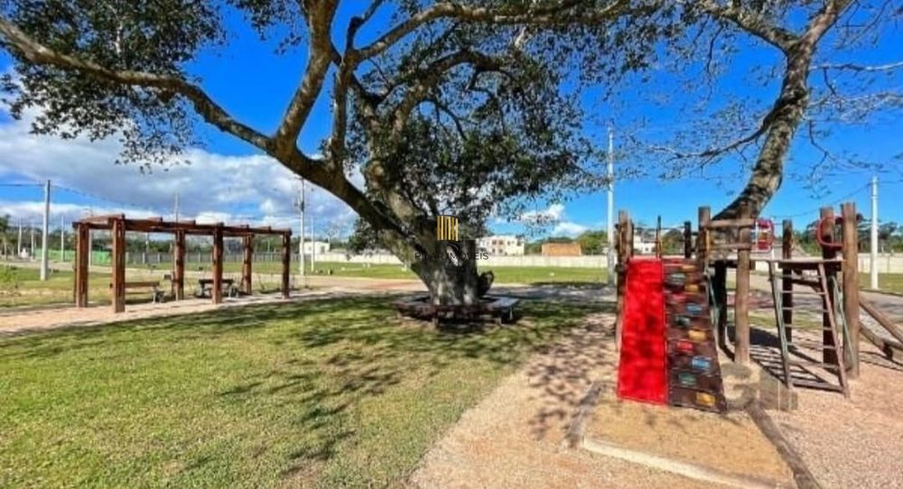 Terreno no bairro Hípica