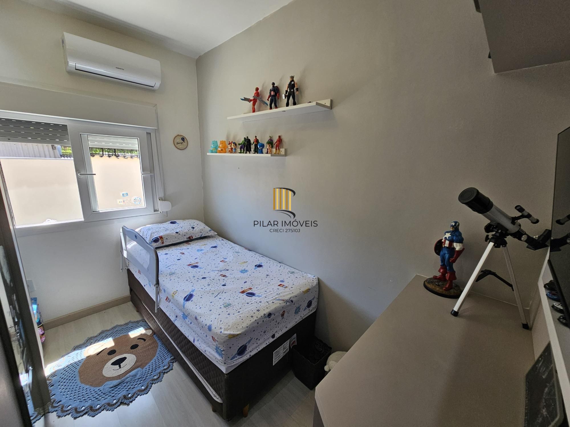 Sobrado em condomínio fechado