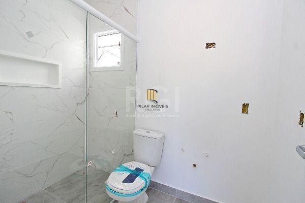 Casa para Venda - 110.1m², 3 dormitórios, sendo 1 suites, 2 vagas - Lagos De Nova Ipanema