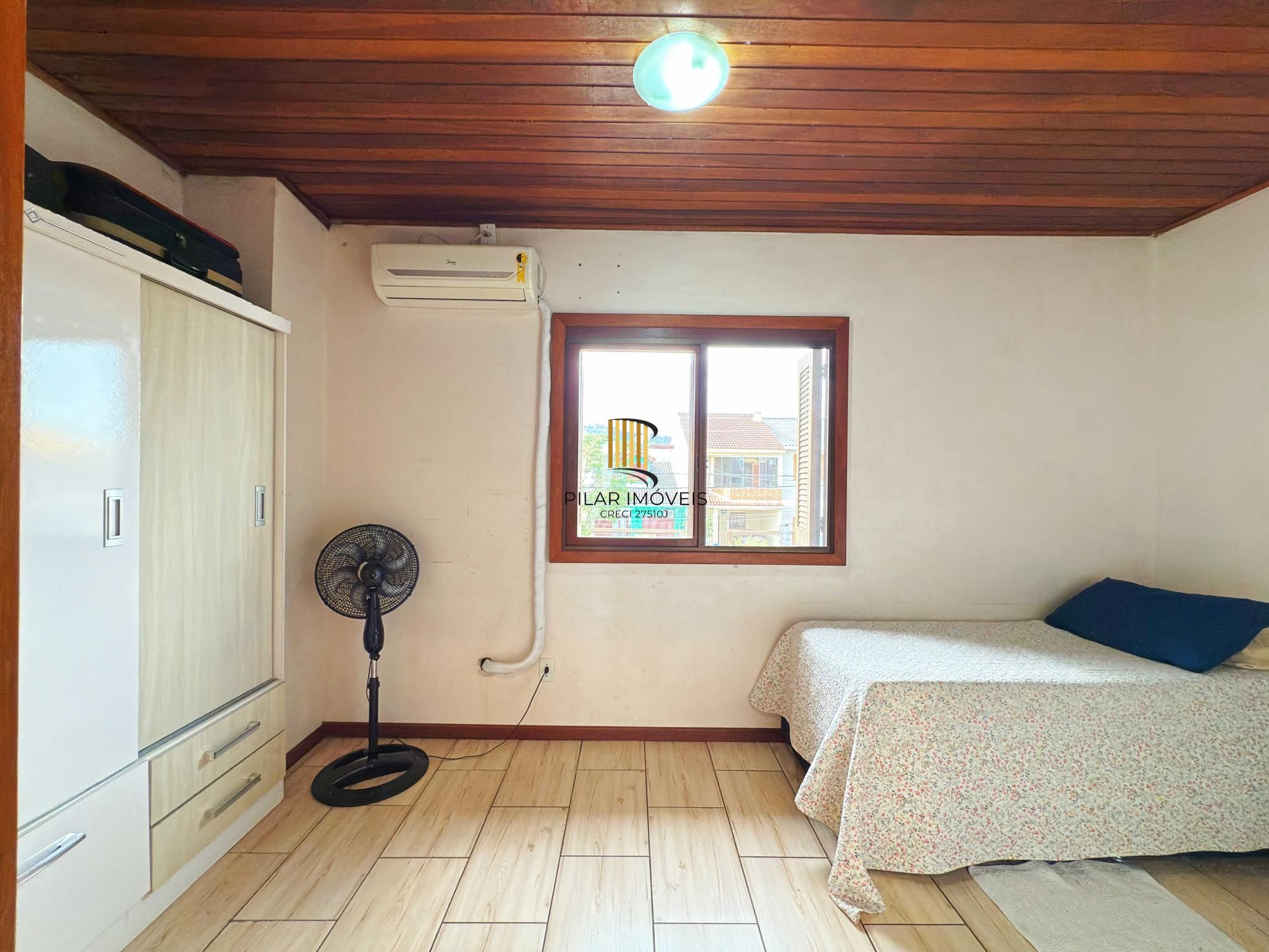 Sobrado 2 dormitórios no bairro Aberta dos Morros