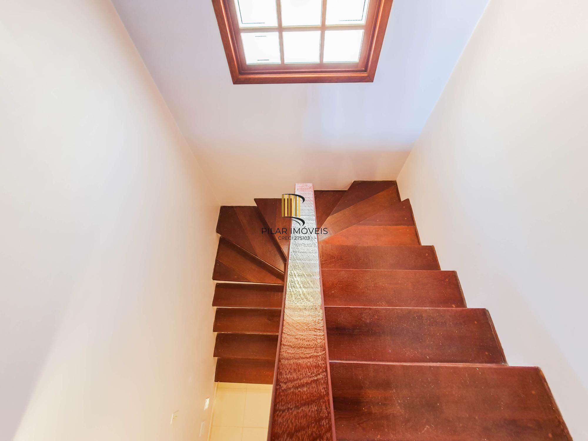 No bairro Serraria, casa em condomínio com 3 dormitórios