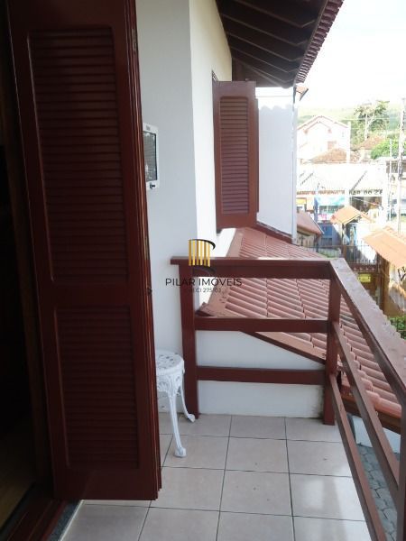 Sobrado para Venda - 158m², 3 dormitórios, sendo 1 suites, 2 vagas - Espirito Santo