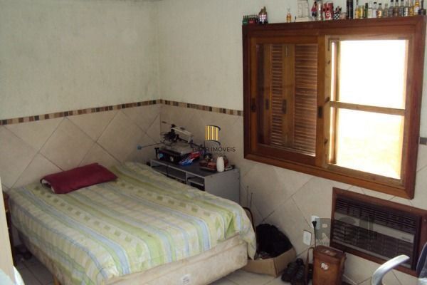Casa 3 dormitórios no bairro Ponta Grossa