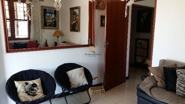 Casa para Venda - 128m², 2 dormitórios, 6 vagas - Medianeira