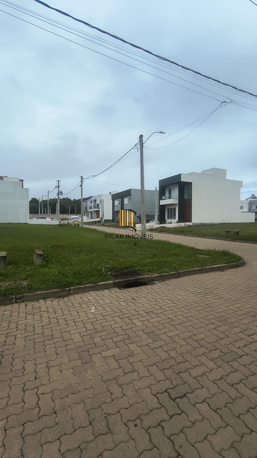 Terreno de esquina no Condominio Ilha Verde bairro Campo Novo
