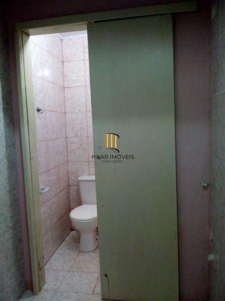 Casa para Venda - 92m², 3 dormitórios, 2 vagas - Restinga