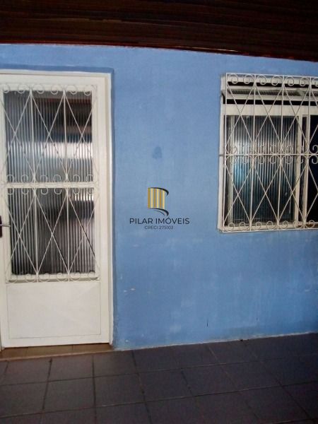 Casa para Venda - 92m², 3 dormitórios, 2 vagas - Restinga