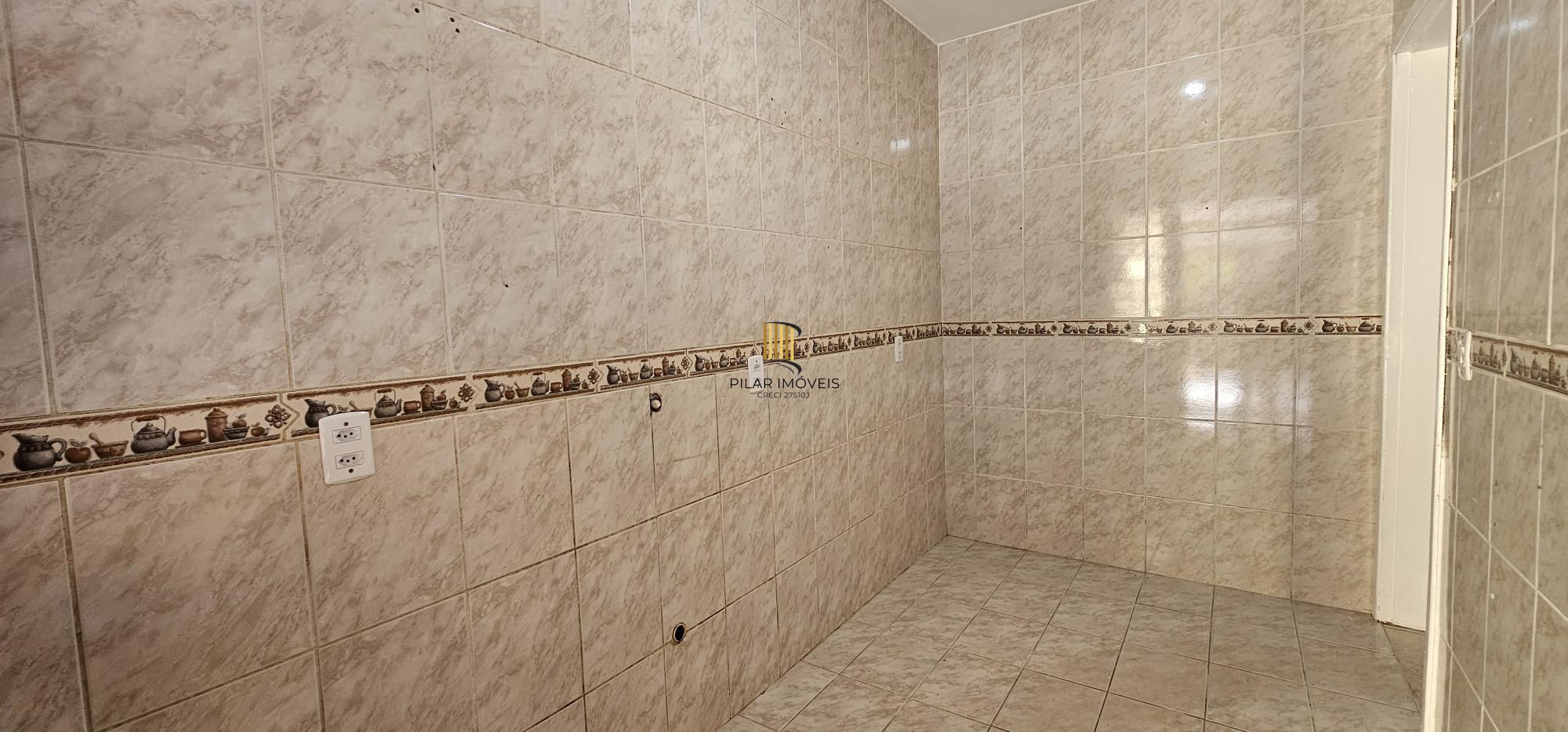 Casa 4 dormitórios no bairro Hípica