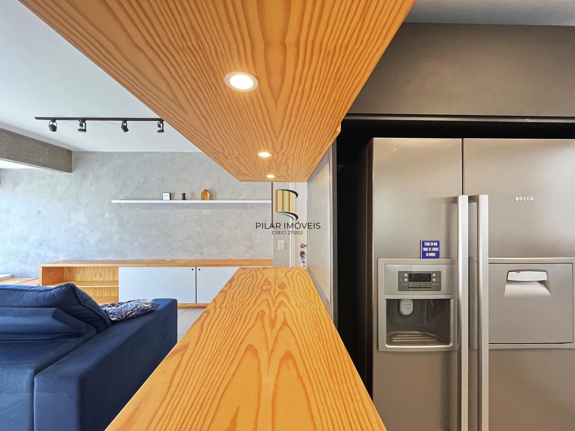 Excelente apartamento com 3 dormitório com 1 suíte á venda no bairro Tristeza.